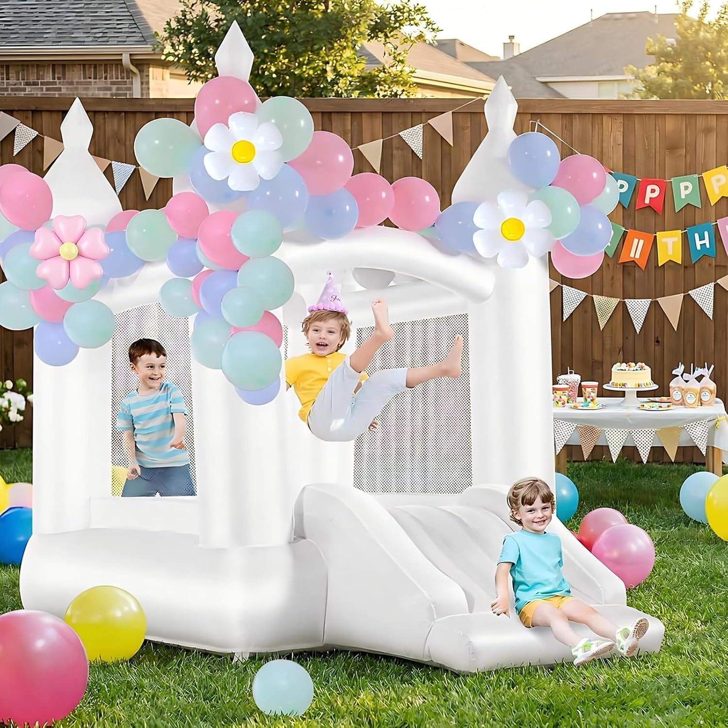 Kids Outdoor House With Slide - Castello Gonfiabile Bianco per Interni ed