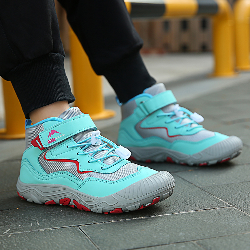 Scarpe da trekking antiscivolo - Kids Outdoor Climbing Equipment recensione e prezzo